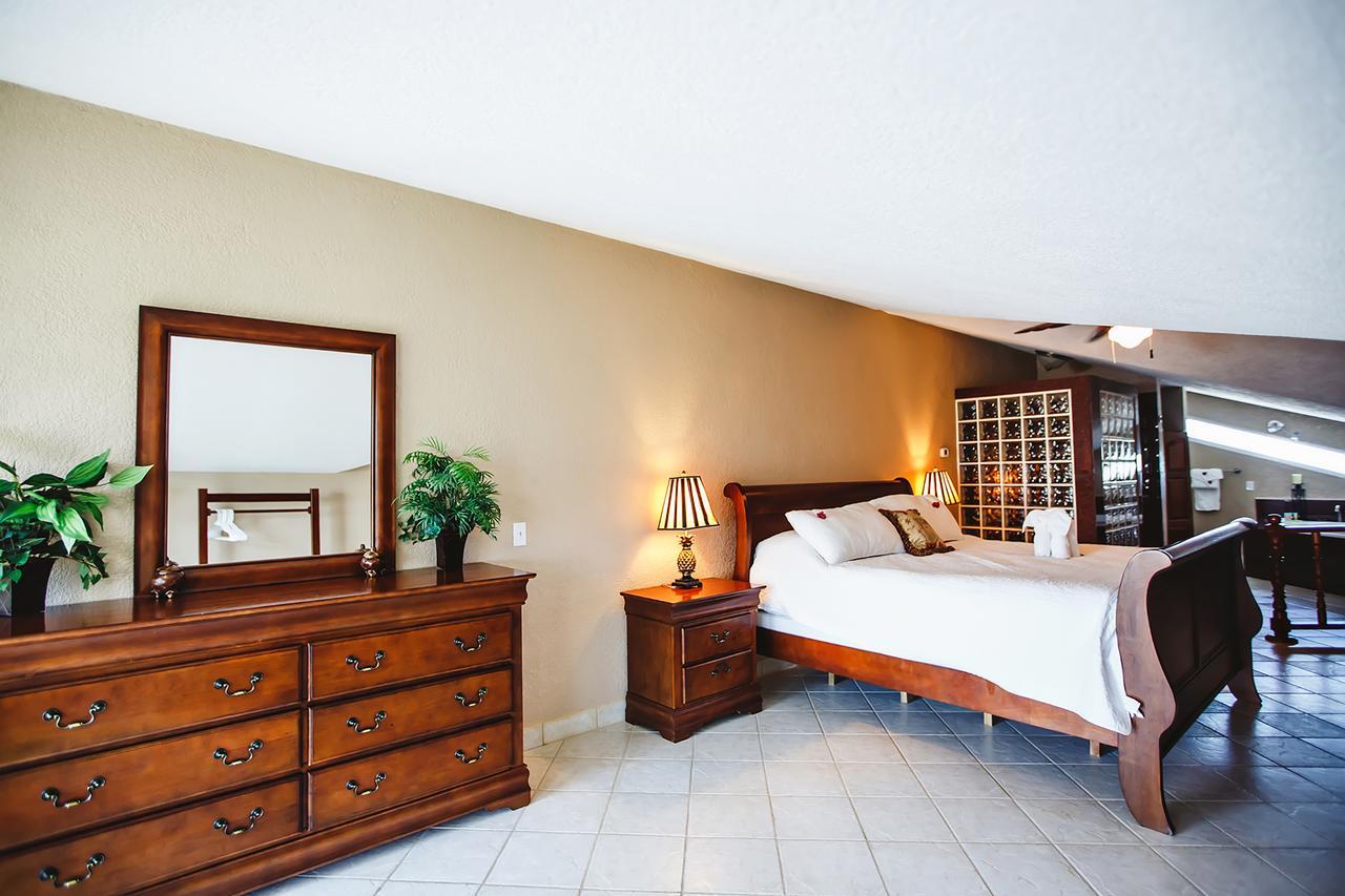 Pelican Reef Villas Resort San Pedro  Ngoại thất bức ảnh